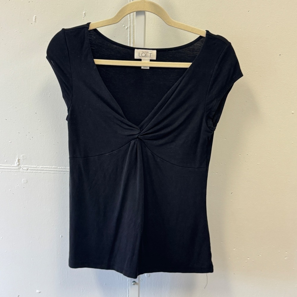 Y2K Ann Taylor LOFT Black V-Neck Twist Front Cap Sleeve Top Small Stretch